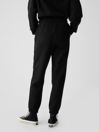 Vintage Soft High Rise Boyfriend Joggers | Gap | Gap (US)