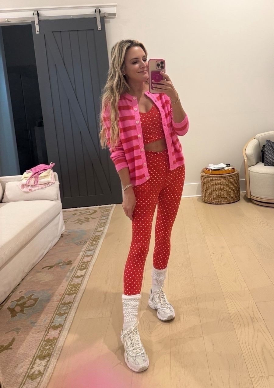 Today’s target  look! Wearing small in all.

Follow my LTK @thefancyashley on the @shop.LTK app to view this post and get my exclusive app-only content!

#LTKFindsUnder100 



#LTKootd #LTKSeasonal