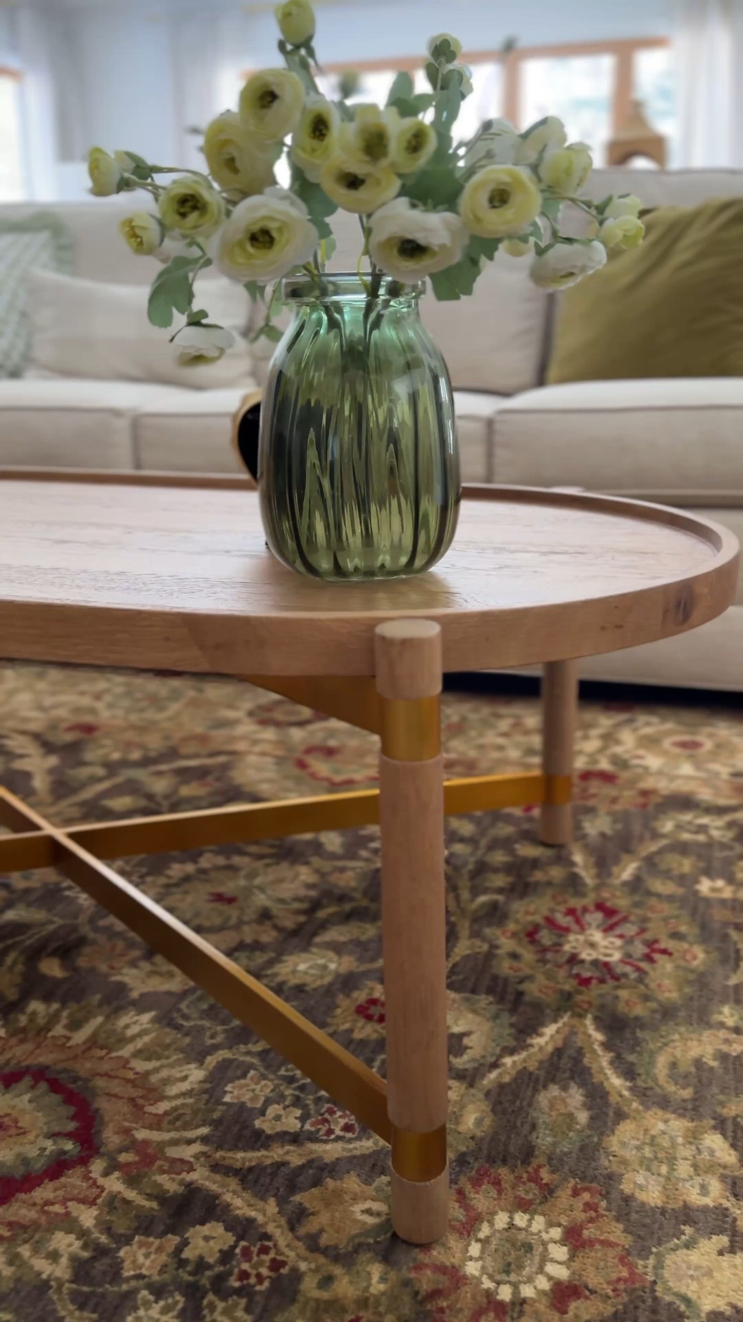 My new coffee table! ❤️

My old Facebook Marketplace coffee table finally reached the end of its life. So I invested in this beauty!

It’s oak and brass, with a transitional design style.  The oval or pill-shape softens up all of the straight lines in this living room. 

living room furniture | family room furniture | oak furniture | brass furniture | gold furniture | traditional | modern | organic 



#LTKvlog #LTKHome #LTKOver40