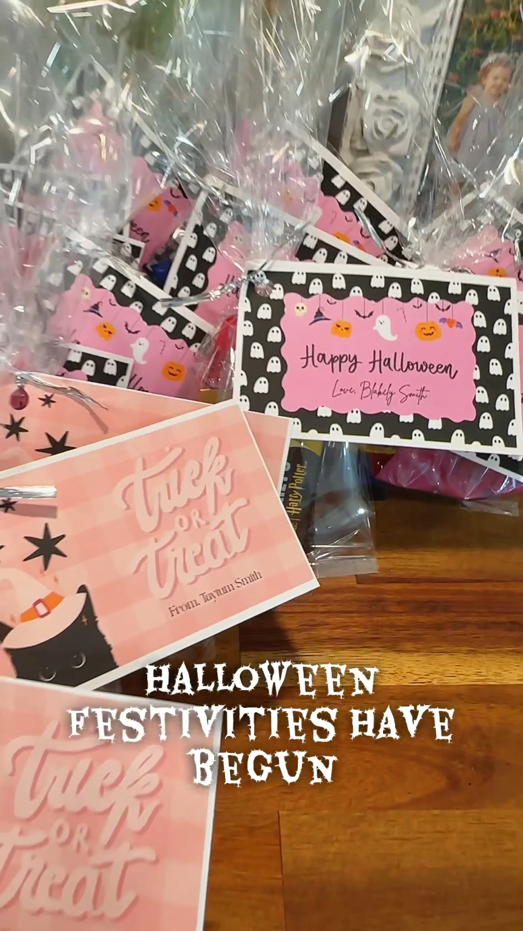 Did you know I also have an Etsy Shop? I love to use my creativity out loud and I am slowly building my page! Would loved if you gave it a follow! #Etsy #EtsySeller #followme #halloween #halloweengoodybagtag #bagtag #digitaldownload #stationary

#LTKParties #LTKHoliday #LTKHalloween