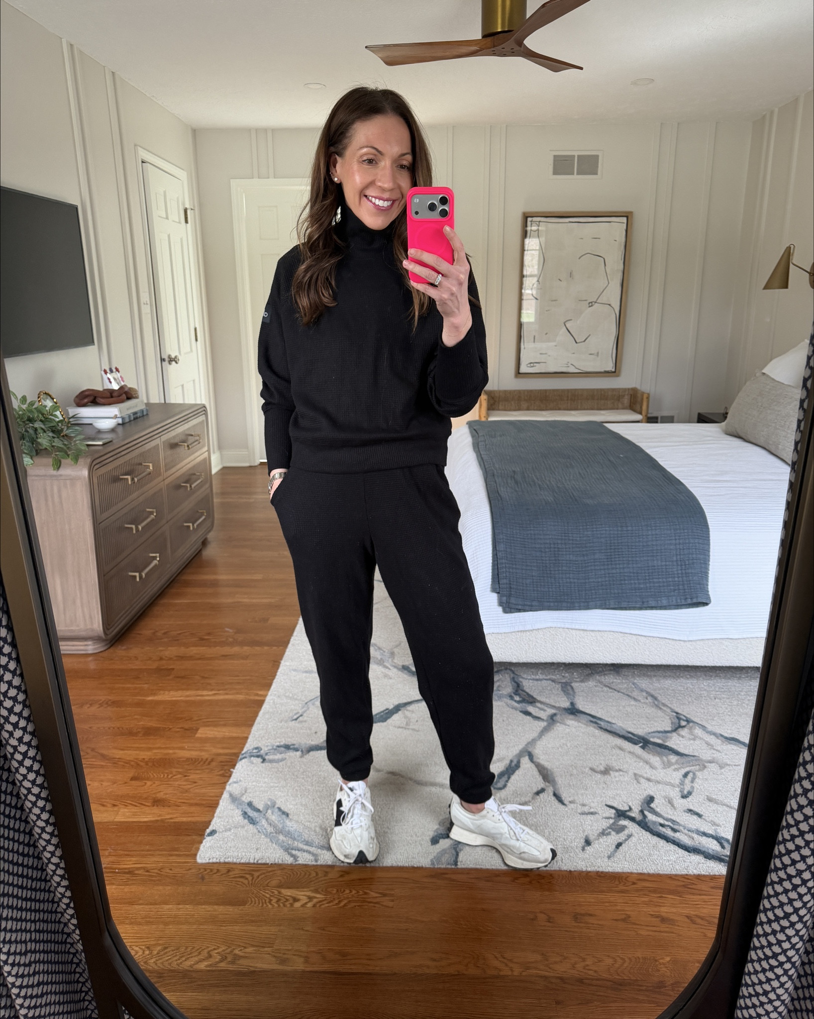 Small in both! @Alo Yoga 

#LTKOver40 #LTKActive #LTKootd