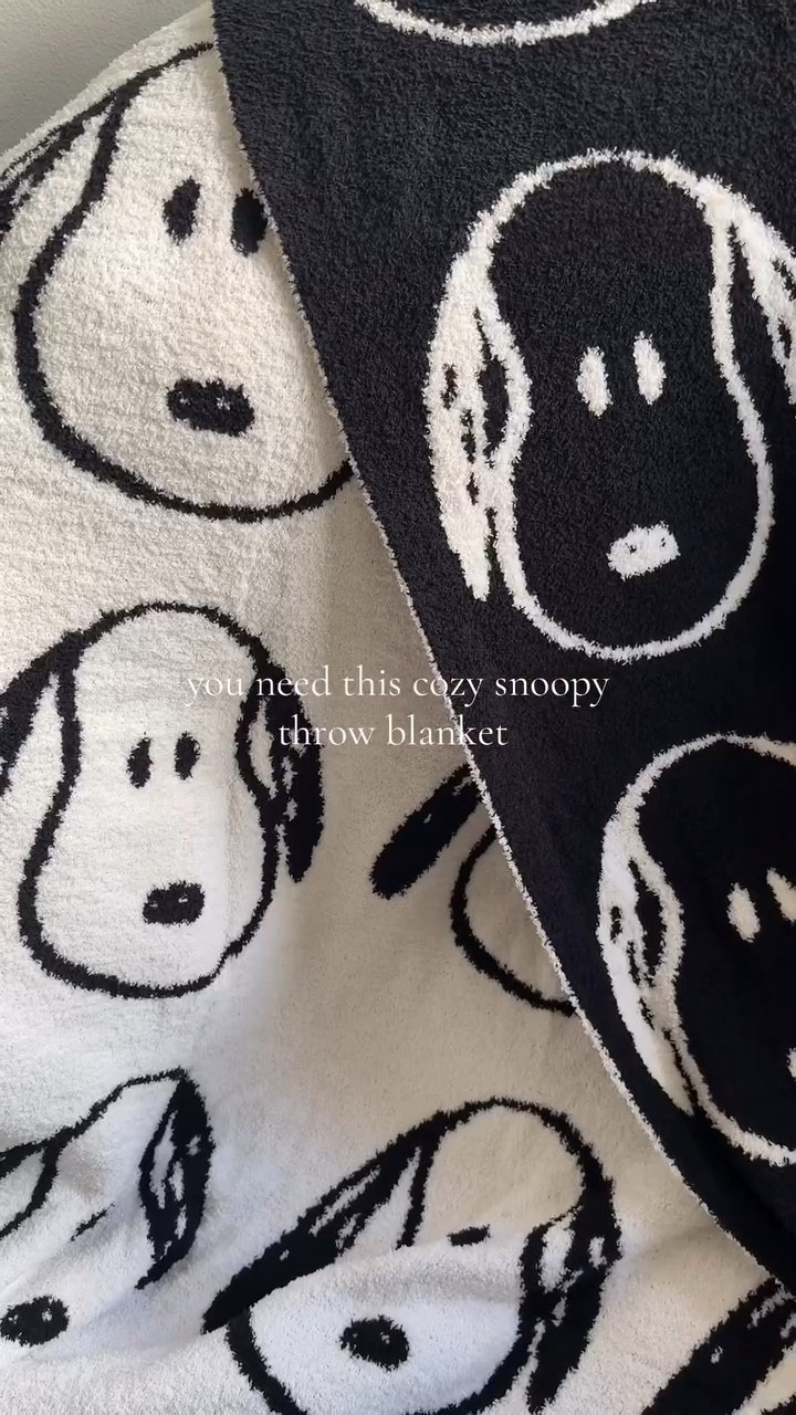 This might be my favorite Snoopy purchase to date! 

This blanket is INCREDIBLY soft and cozy and is double-sided! It matches my Snoopy plush perfectly!

#snoopy #snoopyfinds #snoopylover #target #targetfinds

#LTKFindsUnder50 #LTKGiftGuide #LTKHome