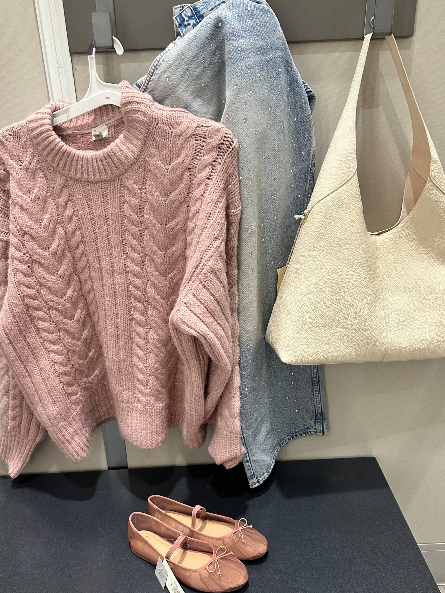 Stepping into the Valentines Day Spirt by in the soft pink & light wash retro baggy 90’s jeans 👖 This casual bag completes the look 💋

Comment “ girlie “ for the 🔗 or ✅ my LTK @StylingCurves for the details.






#winterlook #winterootd #cozyoutfit #comfyoutfit #momstyle #sweaterweather #pinksweater #rhinestonejeans #midsizestyle #midsize #fashionover50 #teacherootd #balletshoes #whitepurse #target #targetstyle #targetfashion#targetfinds #targethaul #targetoutfit 
#valentinesdayoutfit #valentinesday #valentinesdayootd #valentinesdaystyle #valentinesdayfashion #size18 #size16 #size14 #size12 #size20 #size10 #pearshape #rectangleshape #hourglassshape #midsize #midsizestyle #midsizefashion #plussizefashion #plussize #plussizestyle #over40style #over50style #over50fashion #over40fashion #curvyfashion #curvystyle #StylingCurves #styleinspo #outfitinspo #shopwithme 
#affordableclothes 
#affordablefashion #budgetfriendly #affordable 

#LTKootd #LTKMidsize #LTKmomlife