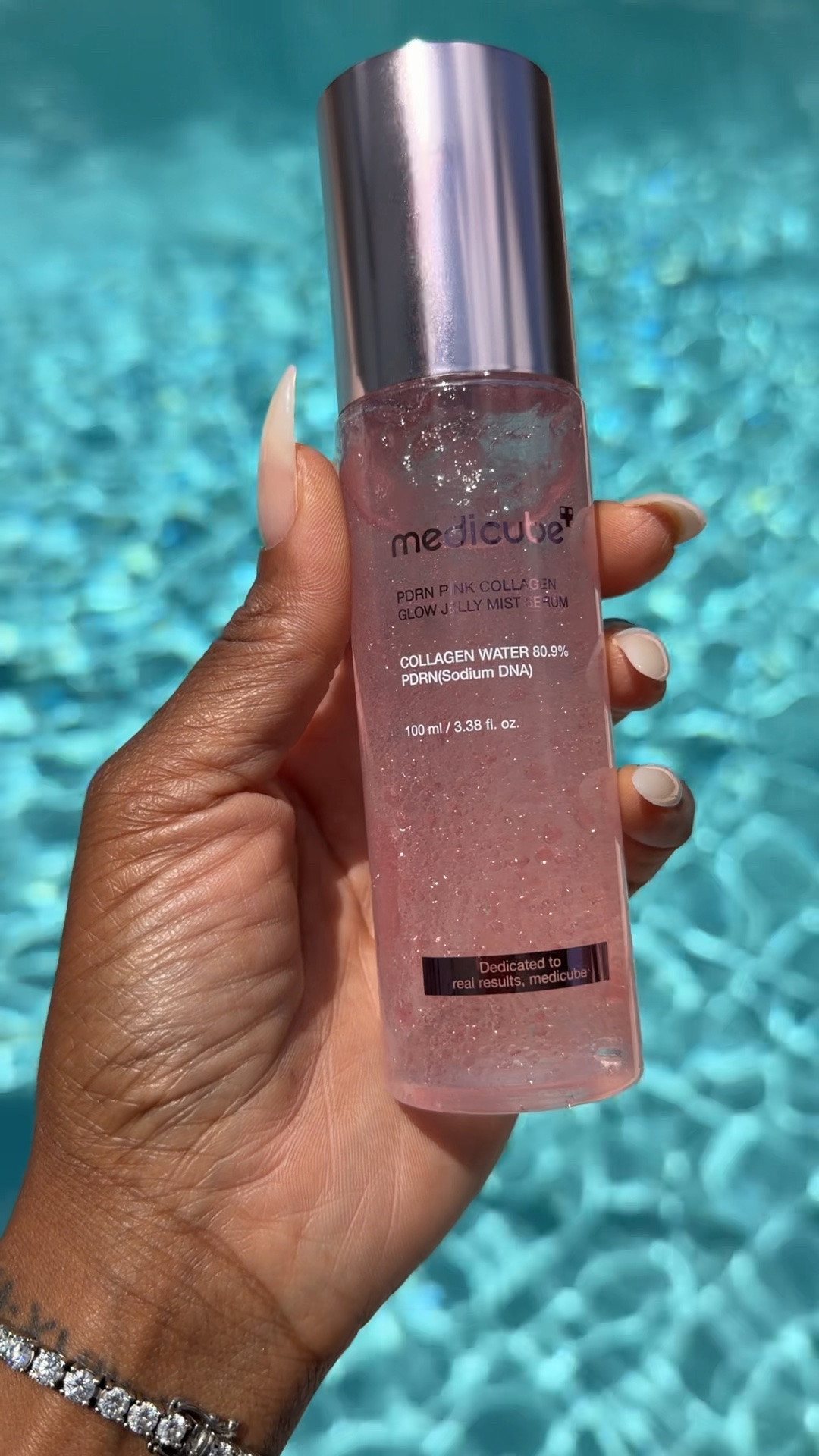Scroll to shop! ✨ Beauty must-have.

Product: Medicube PDRN Pink Collagen Glow Jelly Mist Serum.

Desliza para comprar. ✨ Imprescindible de belleza.

📲 Download the free LTK app & follow me @kirasfashionfinds to shop all my daily finds.

#LTKselfcare #LTKBeauty #LTKSaleAlert