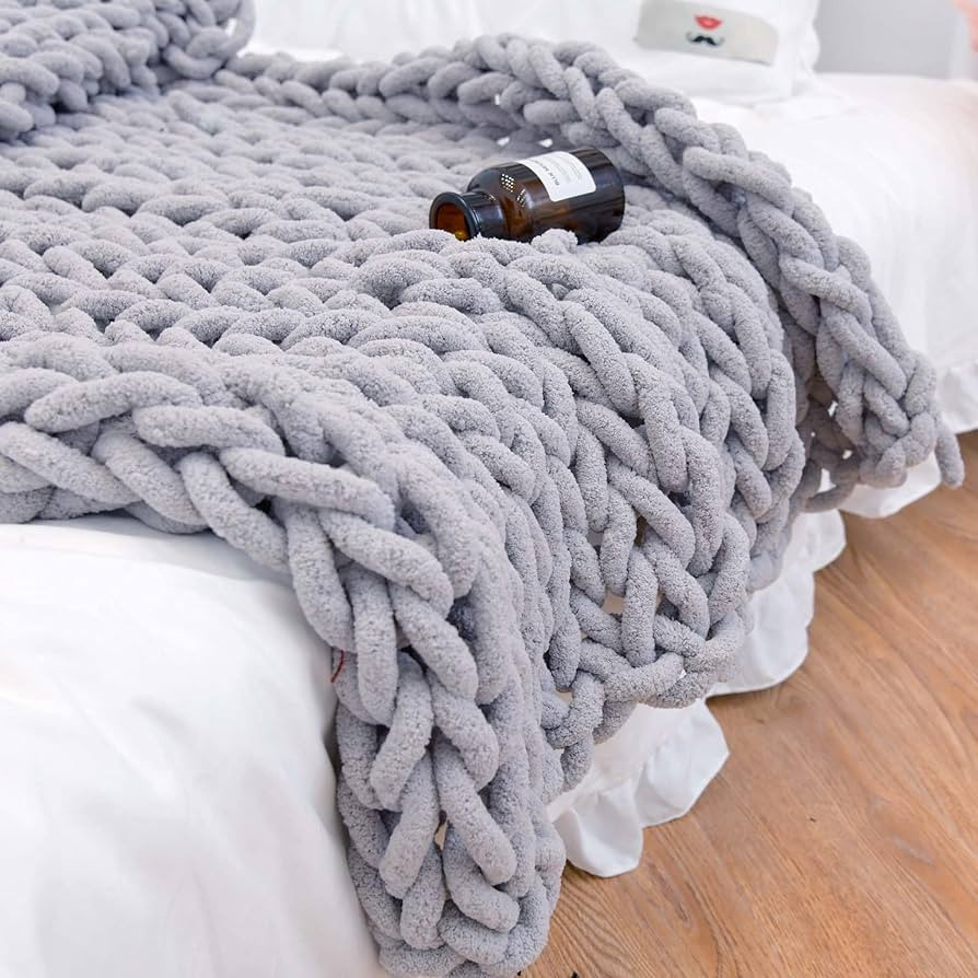 Chunky Knit Blanket Throw 48"*71", Hand Knitted Warm Chenille Throw Blanket, Home Decor Soft Thic... | Amazon (US)