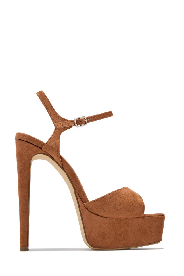 Miss Lola | Bombshell Strut Camel Platform High Heels | MISS LOLA