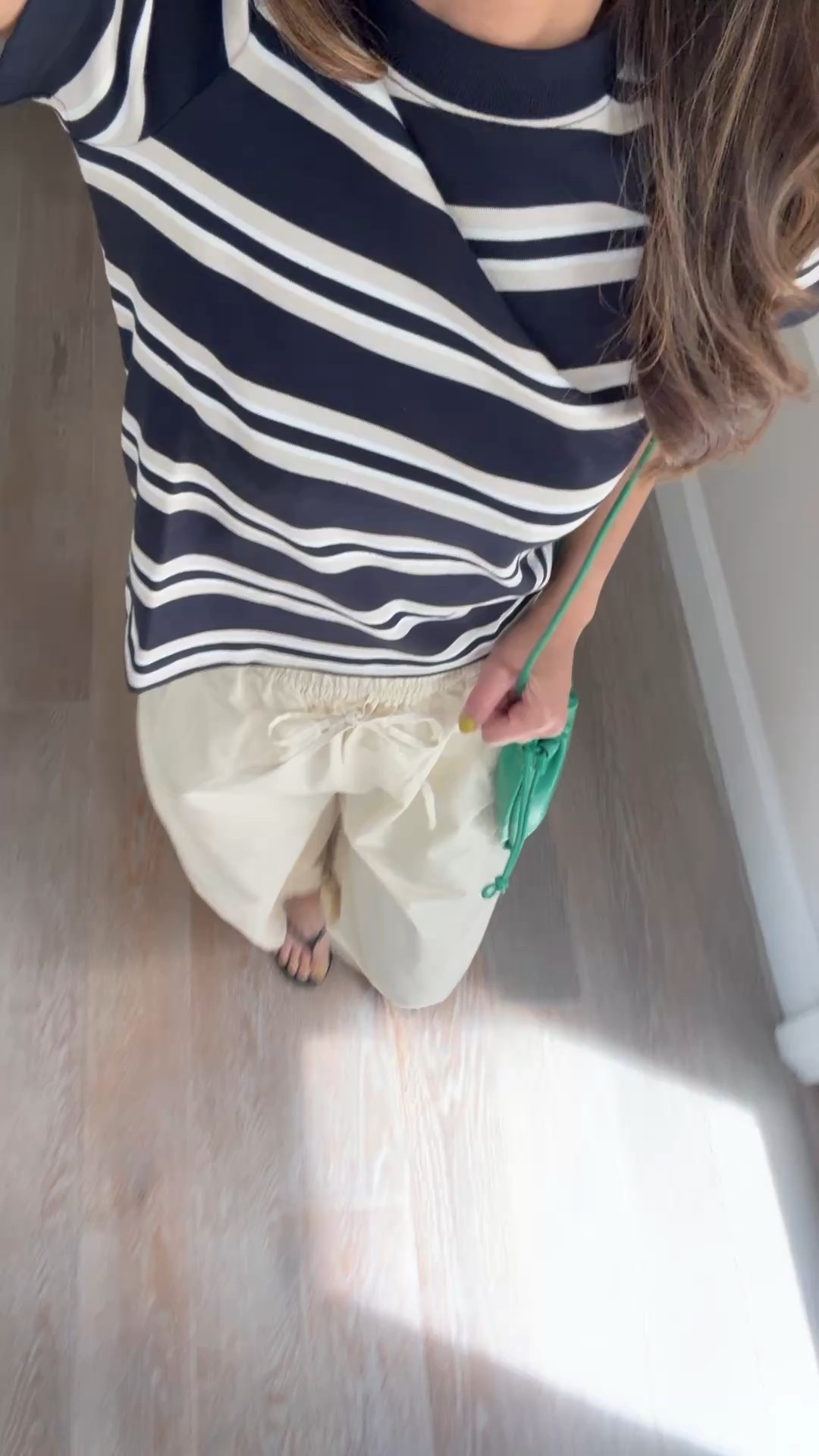 Balloon pants, phone bag, striped t-shirtt

#LTKItBag #LTKStyleTip #LTKSeasonal