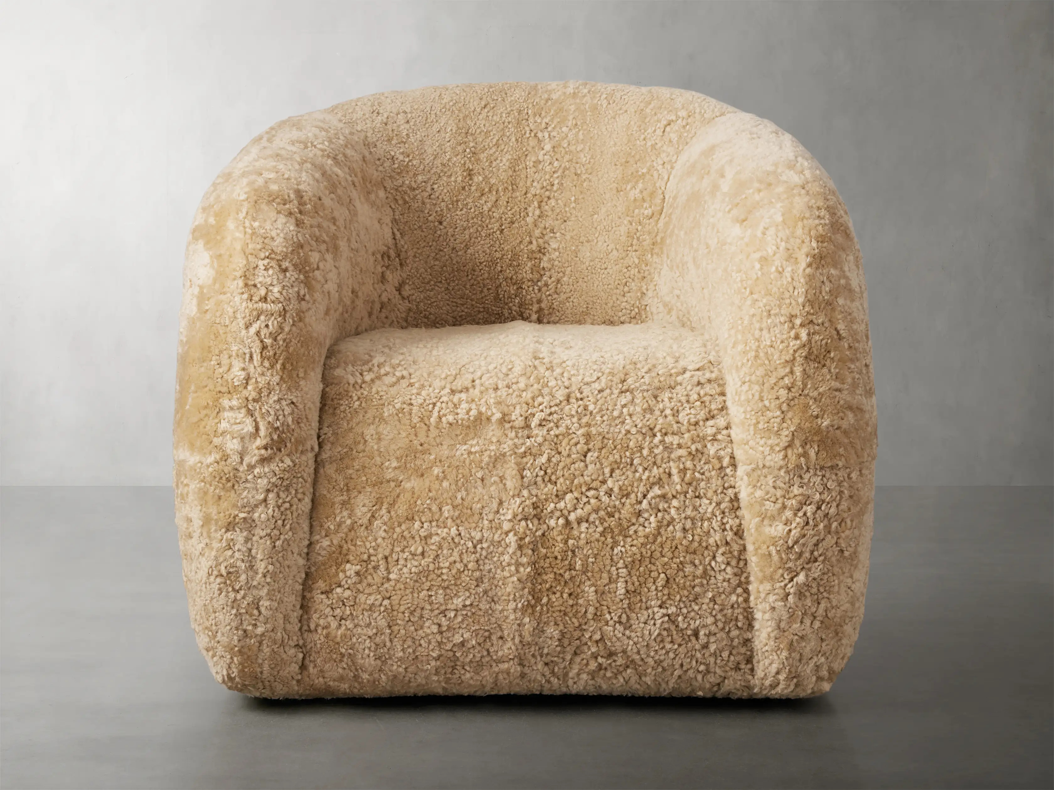 Fresno Shearling Swivel Chair | Arhaus