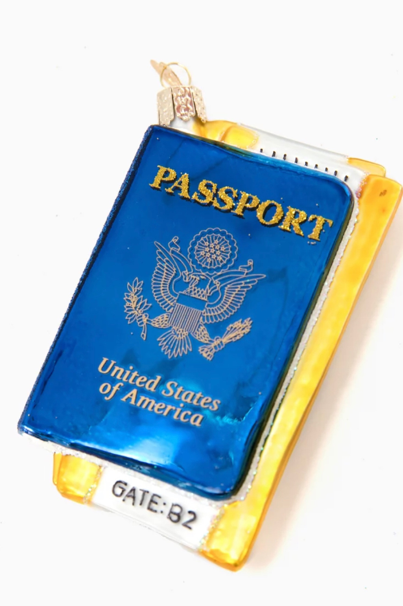 Travel ornament, gift for traveler, passport ornament, tuckernuck, tuckernuck ornaments 

#LTKtravel #LTKGiftGuide #LTKHoliday