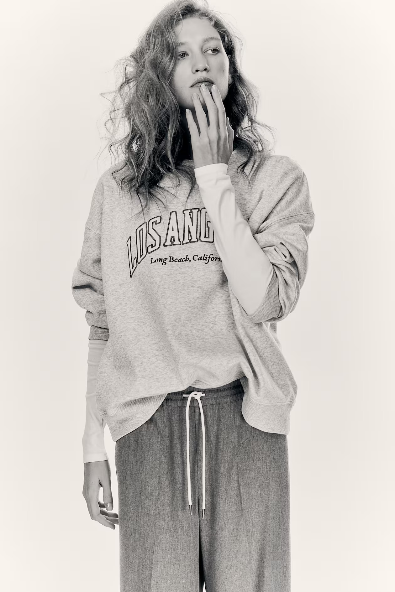 Text-motif sweatshirt | H&M (UK, MY, IN, SG, PH, TW, HK)