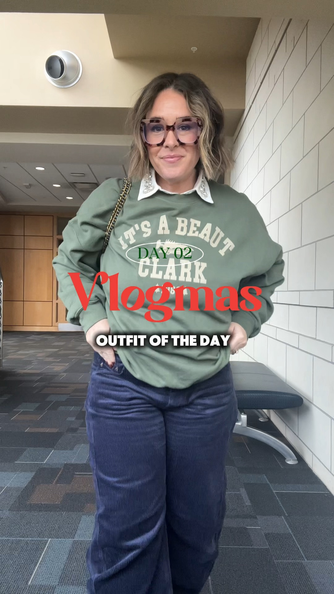 I loved this comfy chic look! 

#LTKootd #LTKMidsize #LTKHoliday