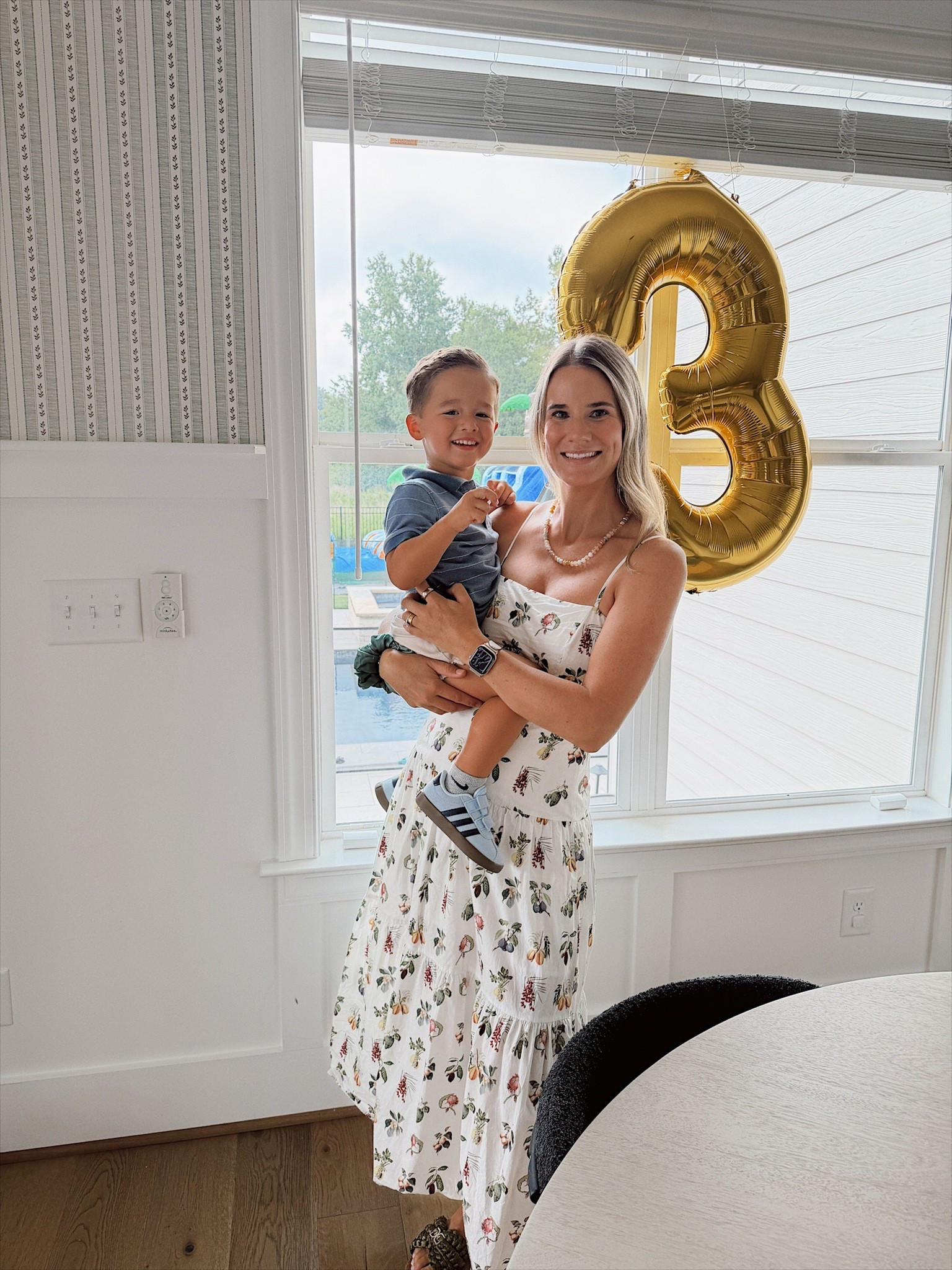 Pregnancy friendly dress! Does get a little tight so I’d size up IF you’re pregnant!

#LTKgrwm #LTKootd #LTKmomlife