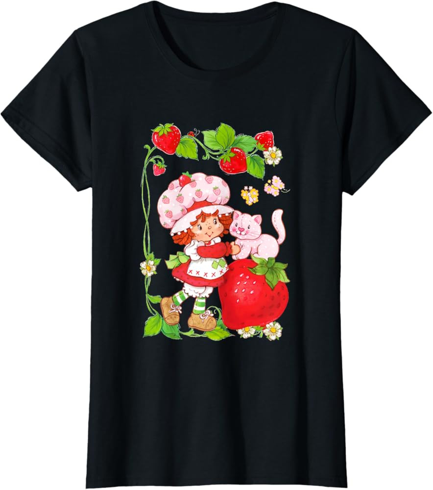 Strawberry Shortcake & Kitty Berry Picking Vintage T-Shirt | Amazon (US)