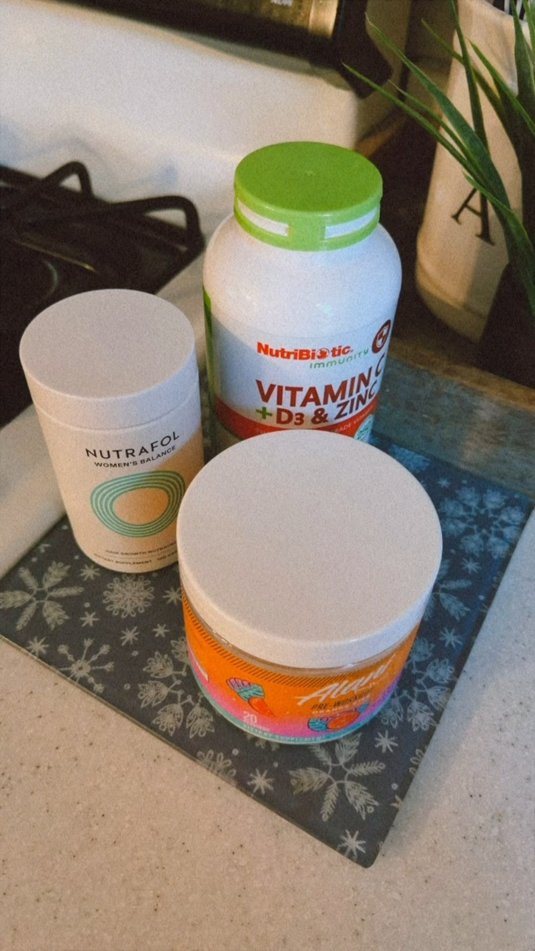 My non-negotiable morning routine—especially during winter ❄️🤍
Starting my day with things that make me feel my best from the inside out.

☀️ Alani Pre-Workout to wake me up and get moving
🍊 Vitamin C for immune support during cold season
🌤️ Vitamin D because winter sunshine is not it
🛡️ Zinc for overall wellness
💆‍♀️ Nutrafol Hair Supplements—my post extensions hair journey in the works

Consistency is everything, and these are staples I always reach for in the mornings. Linked all my favorites so you can shop easily 🛍️✨

#MorningRoutine #WinterWellness #LTKWellness #Supplements #HairCareRoutine #HealthyHabits #LTKCreator #WellnessEssentials


#LTKmorningroutine #LTKselfcare #LTKdayinmylife