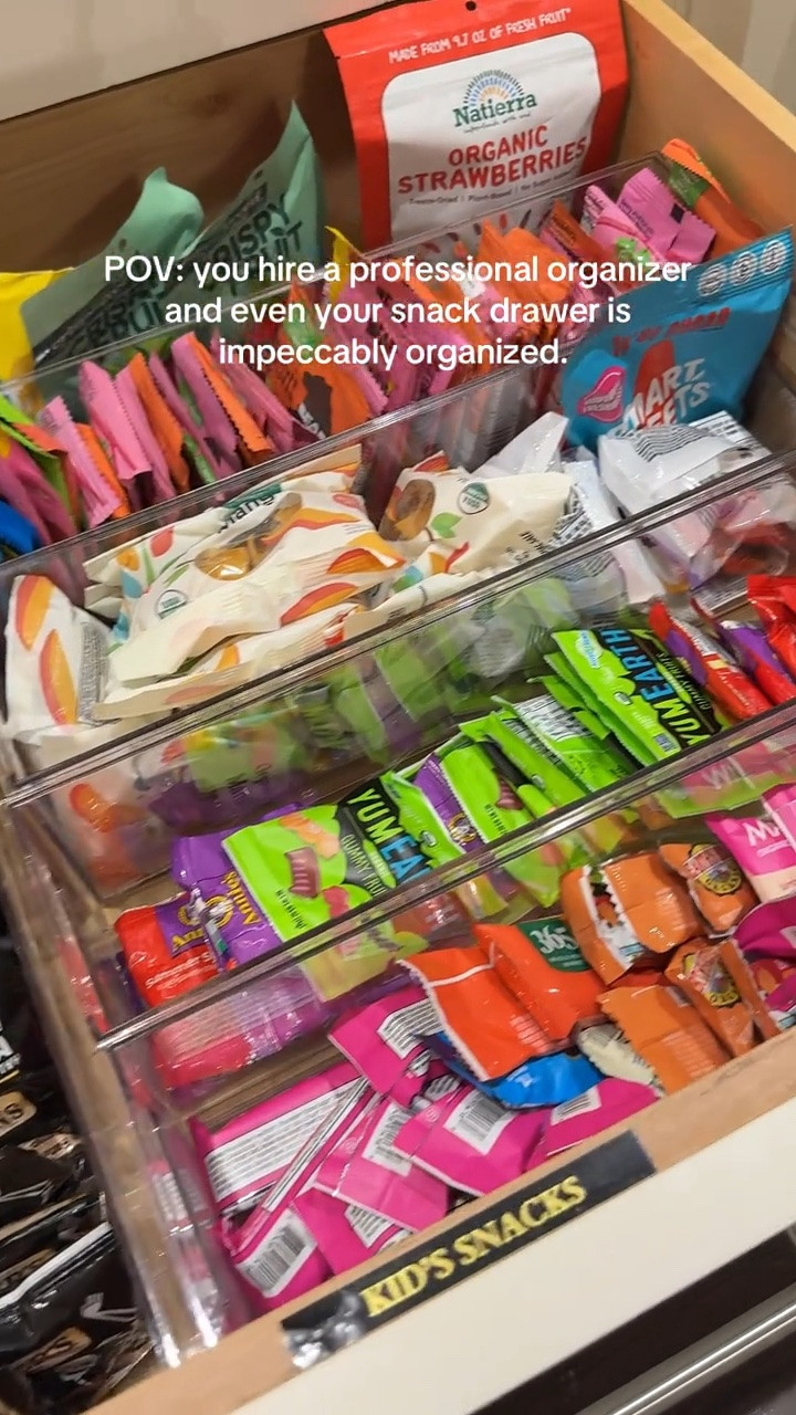 POV: You hired a professional organizer and even the snacks have a home now.
We organize EVERYTHING — no drawer is off limits. 👇

🛒 Shop the exact products 
#momlife #organizing #organizationtips

#LTKKids #LTKBaby #LTKmomlife