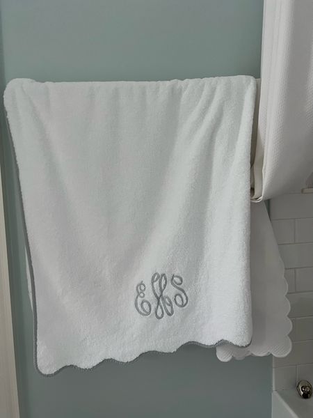 How cute are the Weezie Towels scalloped towels? We love having these in our home. They stand up well and are our favorite towels to pull for. A rove or hair towel could make a great Mother’s Day gift!

#LTKhome #LTKGiftGuide #LTKunder100