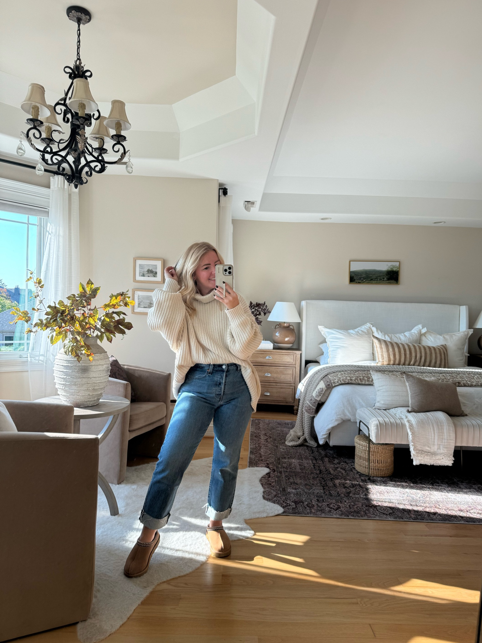 Fall outfit idea 🍂 loving this oversized sweater and these Ugg slippers are a fall staple! 

#falloutfit #uggs #nordstrom #jeans #falloutfits #levis #bedroom #bedding 

#LTKFallSale #LTKHome #LTKShoeCrush