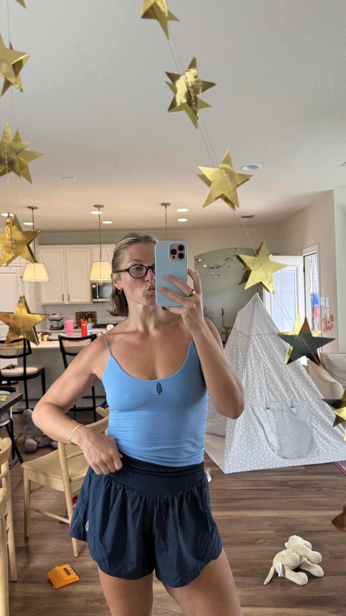 wearing a m/l in the top and l on the bottoms / casual mom ootd / everyday outfits / fitness / gym ootd / casual outfits / activewear 

#LTKmomlife #LTKootd #LTKActive
