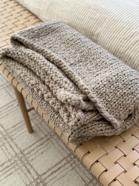 Chunky wool knit throw from Quince!

#quincepartner #onequince

#LTKSaleAlert #LTKHome