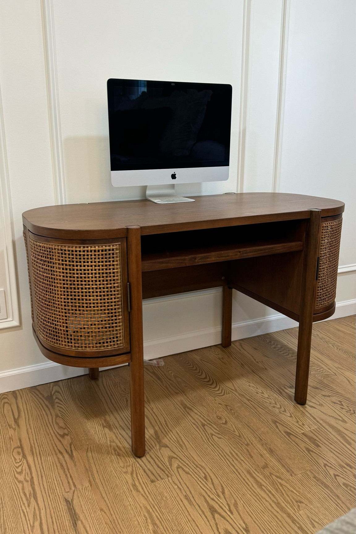 New work desk for our guest bedroom/office from Target!

#LTKHome