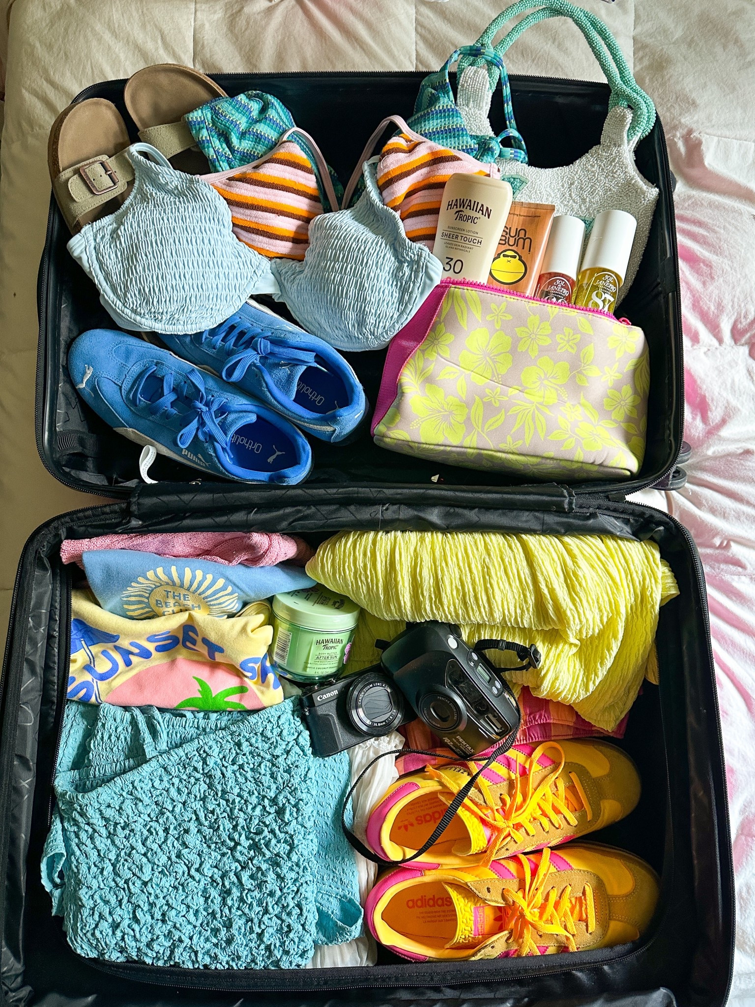 What’s in my suitcase for the beach!

#LTKBeauty #LTKSwim #LTKSeasonal