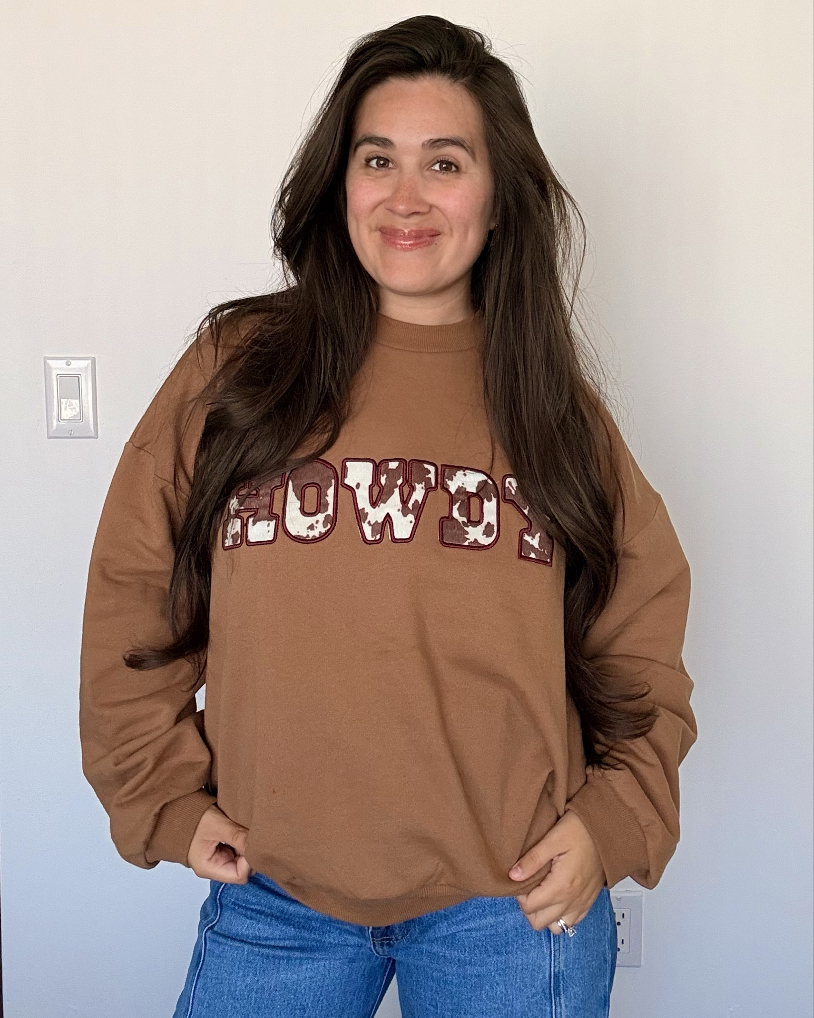 Howdy sweatshirt from @target. Size M. 135 lbs. 

#LTKootd #LTKBeauty #LTKdayinmylife