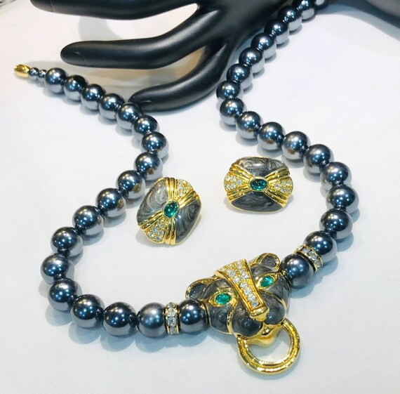 Vintage KJL for Avon duchess of Windsor Faux | Etsy Canada | Etsy (CAD)