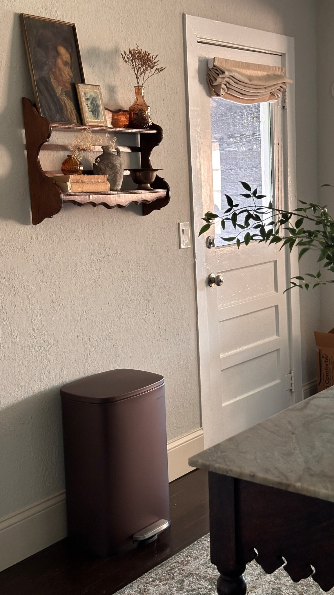 Was looking for a cute trash can and love this brown one so much better than stainless steel. Love the warmth it adds

#LTKHome