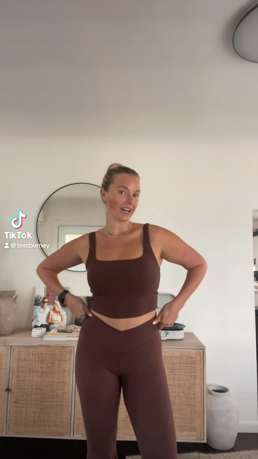 Brown lulu dupe set! So cute and so comfy. Feels like really good quality 