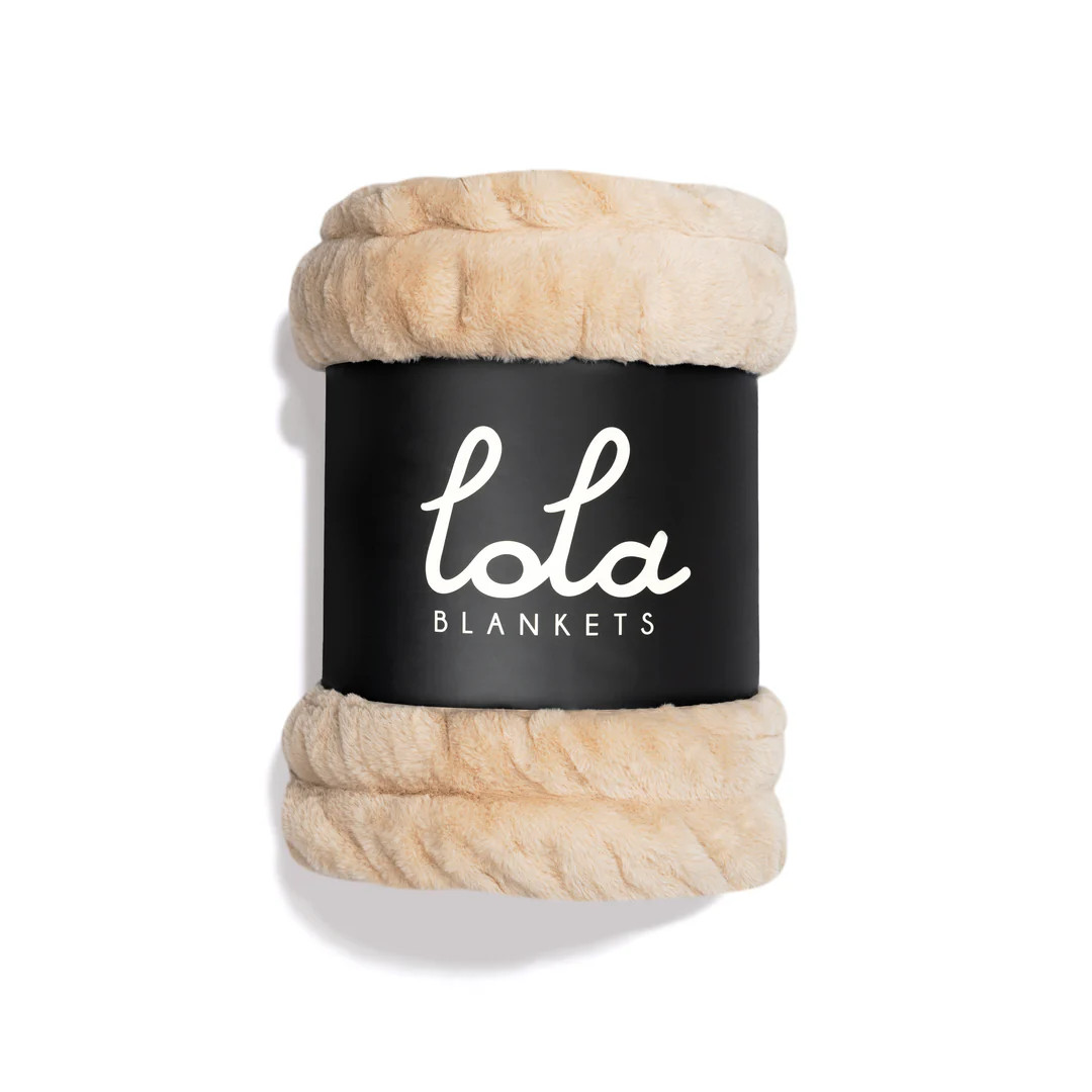 Sand Dollar | Lola Blankets