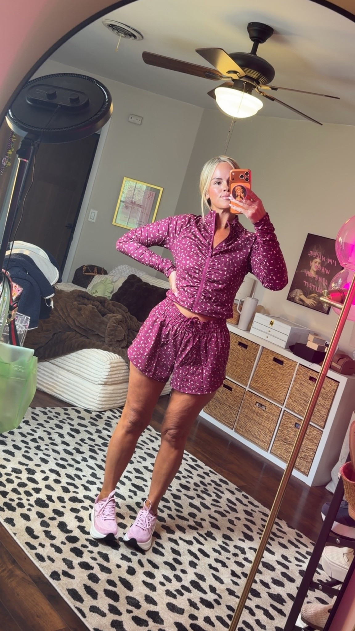 Medium in everything 💕