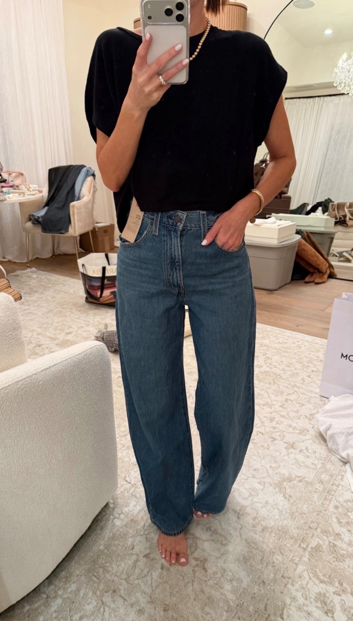 Absolutely love these jeans! I’m just shy of 5-7” wearing the size 25 also linking my recent target order below #stylinbyaylin #aylin #jeans

#LTKSeasonal #LTKootd #LTKOver40