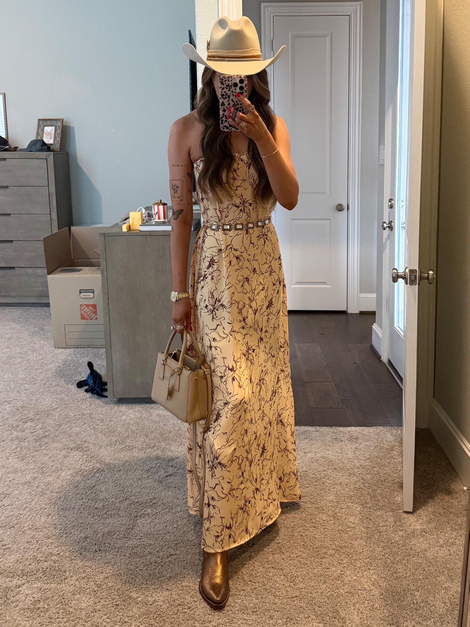 The cutest belt for the rodeo!

#LTKSeasonal #LTKFestival #LTKgrwm