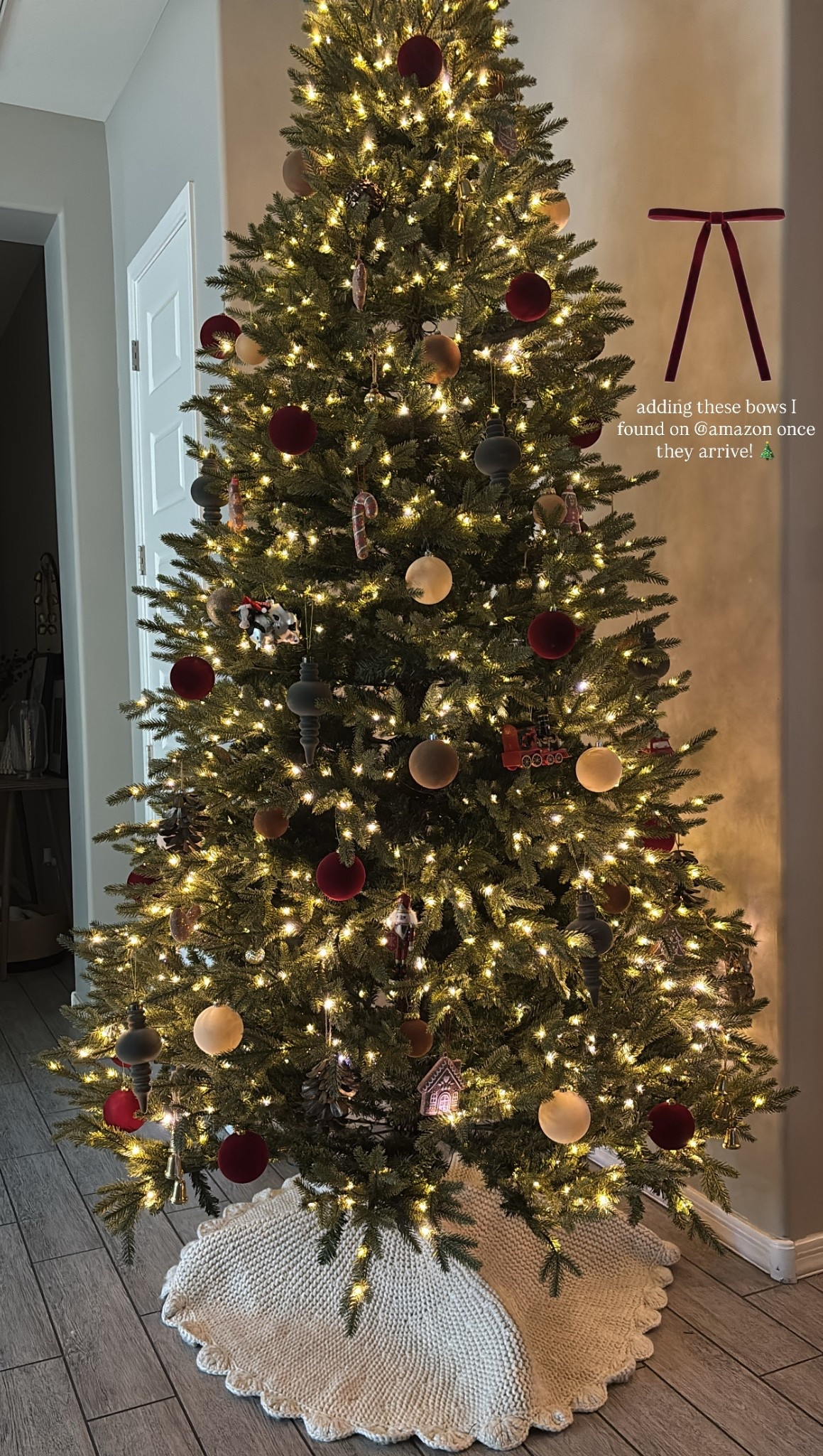 Tree + ornaments + skirt 🎄

#christmas #holidays #christmastree #noblefirtree #homedecor #holidaydecor #jacksonnoble #artificialchristmastree #homedepot #homedepotfinds #homedeportree #homefinds #9ftchristmastree #viralchristmastreesale #homedepotchristmastree #artificialtree #artificialchristmastree #homedepotviraltree #christmasornaments #amazonfinds #amazonornaments #targetfinds #targethome #treegarland #walmarthome #walmartornaments  #christmastree #velvetornaments #bellornaments #treeskirt #targetchristmasdecor #treescollars #christmas2025 #treeornaments #velvetribbons 

#LTKSaleAlert #LTKSeasonal #LTKHoliday