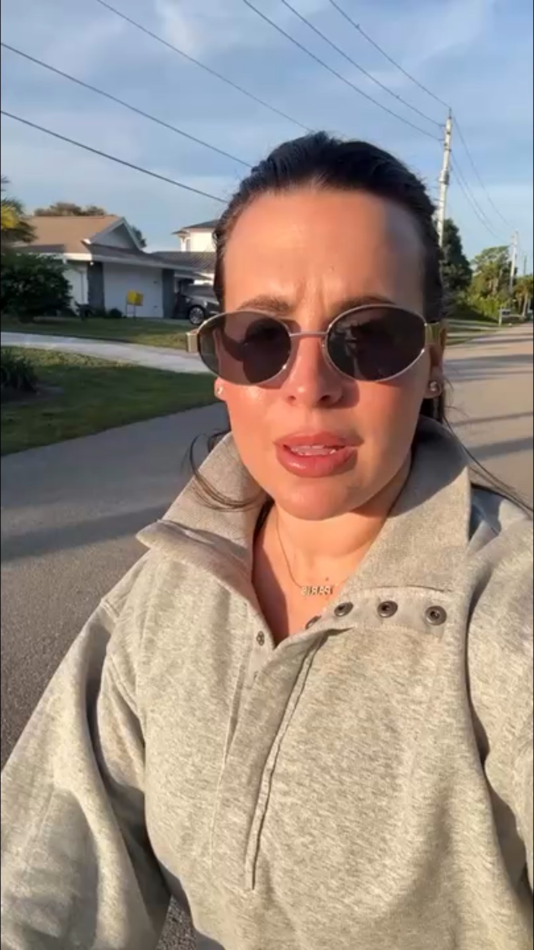 Walking outfits linked 🖤

#LTKStyleTip #LTKmomlife #LTKootd