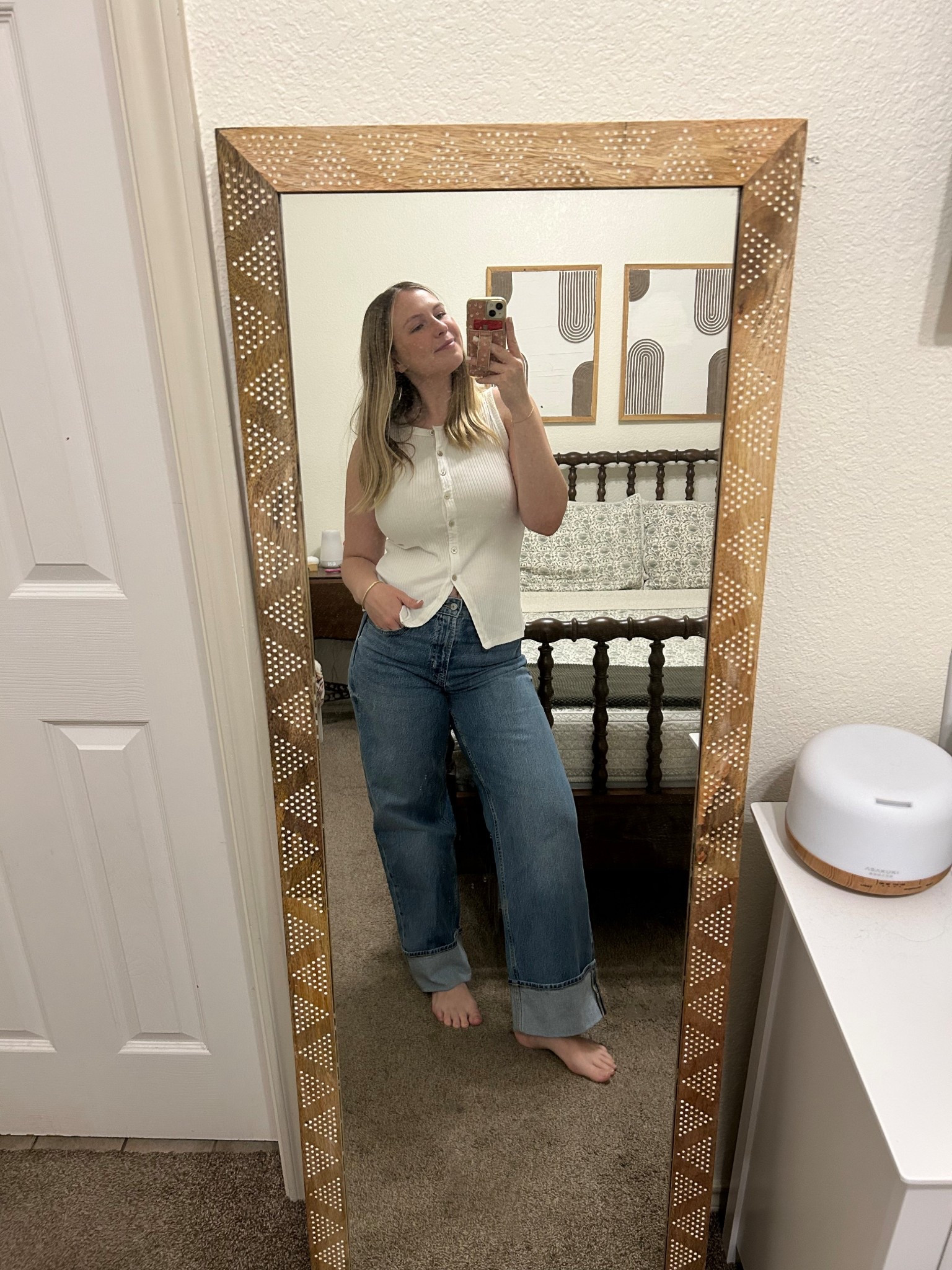 Top: medium
Jeans: 6

ootd as a mom of 3! i’ve been loving old navy postpartum!!!



#LTKFindsUnder50 #LTKWorkwear #LTKStyleTip