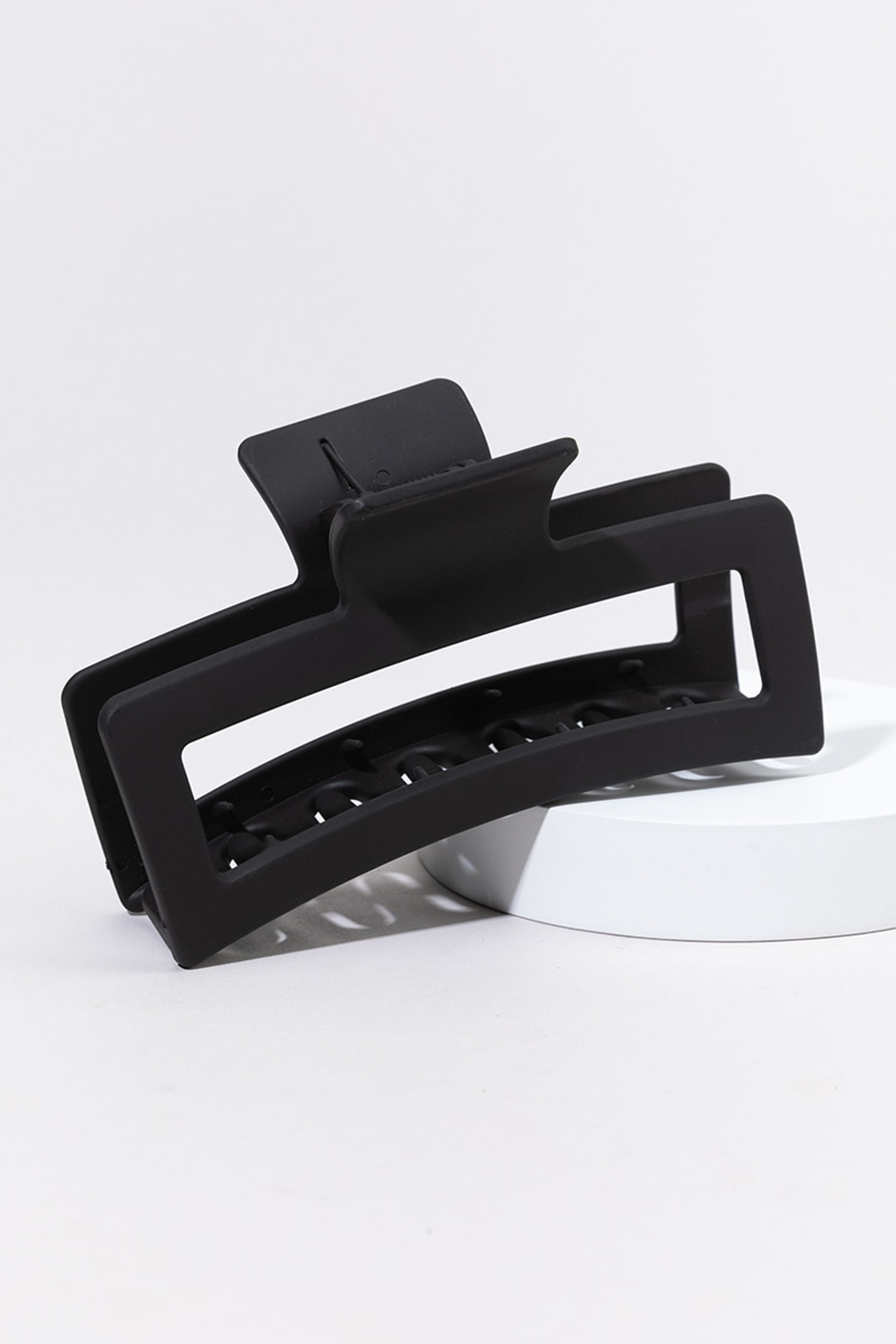 Rhonda Jumbo Claw Clip | Francesca's