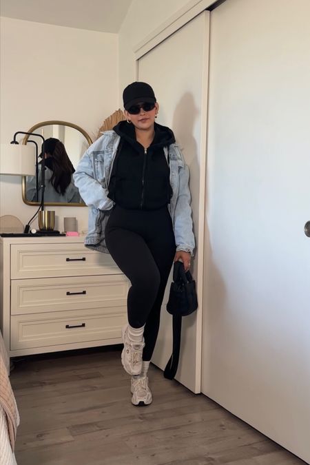 Soccer mom fit! You guys can use code BIRDY for the zip up hoodie! Love that it accentuates your waist and bum! 😏 I’m wearing size L/XL for that oversize look! #soccermom #lululemon #popflex 

#LTKstyletip #LTKfindsunder100 #LTKfitness