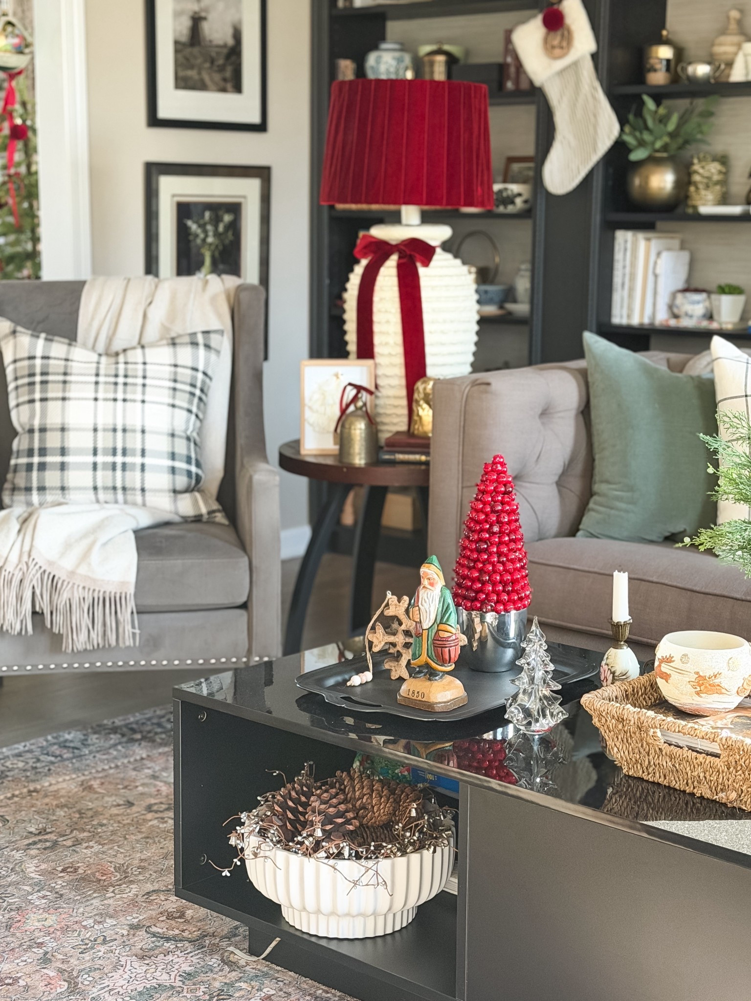 Cozy living room for the holidays

#LTKSaleAlert #LTKHome #LTKHoliday