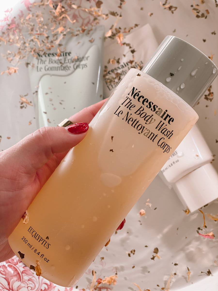  

 Dreamy spa vibes. This body wash smells like the Pebble Beach spa. Get it for yourself  

#LTKmorningroutine #LTKfitnessgoals #LTKdayinmylife