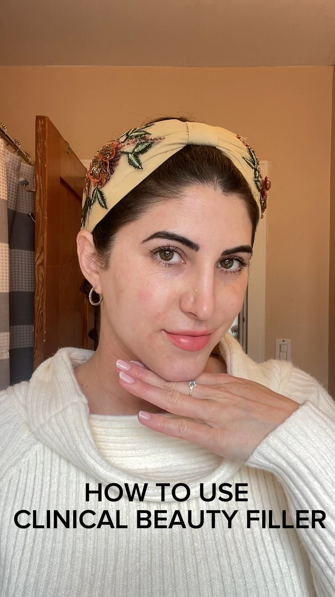 How to use @cocunat’s innovative anti-aging facial treatment that combines microcneedlinf with a powerful ultra- concentrated serum for immediate and long lasting results. The serum contains 3 hypotonic acids that tighten, smooth, firm, reduce wrinkles, instantly plump and brighten skin! 

#cocunat #clinicalbeautyfiller #antiaging #naturalskincare #skincare #microneedling #LauraLilyBeauty

#LTKBeauty