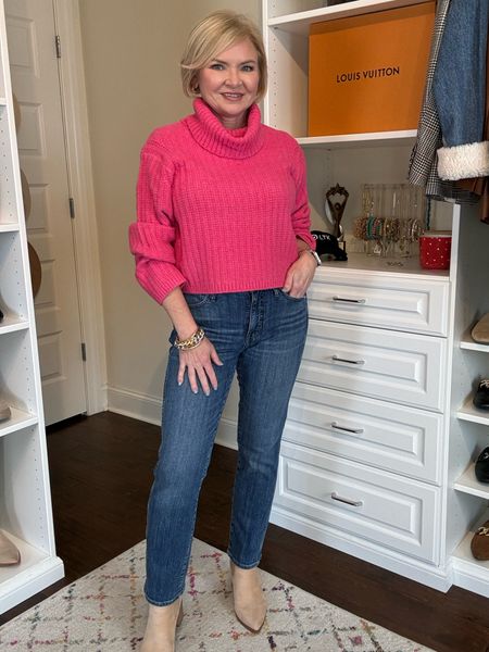 Wearing small sweater, 27 jeans 

Sweater
Chunky
Cropped
Valentine's Day
Valentine's outfit
Jeans
Winter outfit
Boots

#LTKSeasonal #LTKover40 #LTKstyletip