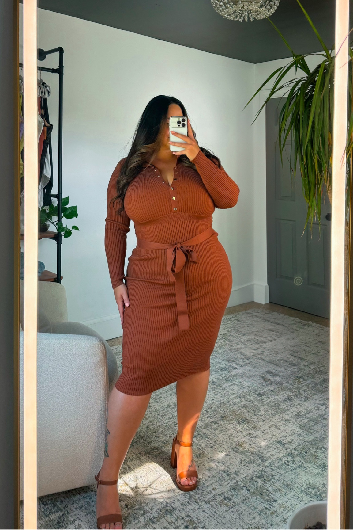 5’2” / 14-16 / 38J 

I’m in a LARGE! Very stretchy!  🍂 

#sweaterdress #falloutfits #easyoutfits #elevatedcasual #casualchic #size14 #size16 #amazonstyle #amazondeals #ootd 

#LTKStyleTip #LTKPlusSize #LTKMidsize