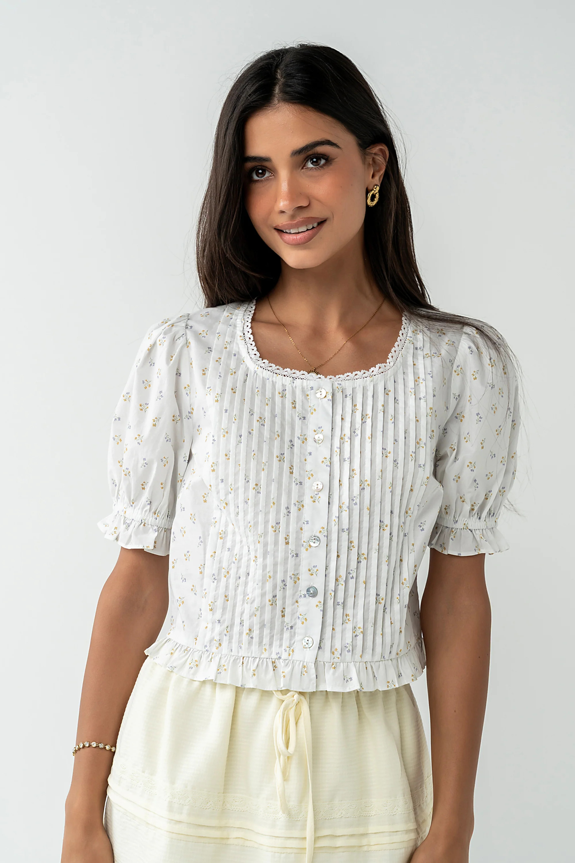 Tracie Floral Blouse in White | Böhme US