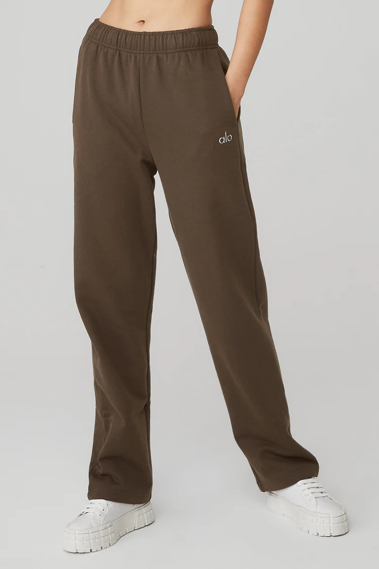 Accolade Straight Leg Sweatpant | Alo Yoga (US)