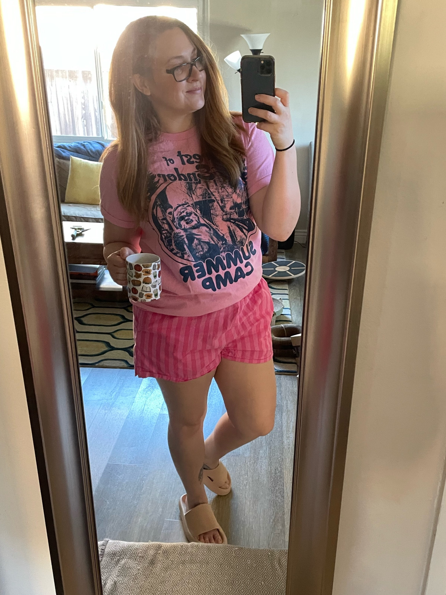 The wfh in a heatwave aesthetic 🤣

Top and shorts are size large.

The shorts are unfortunately no longer available, but I linked a similar pair that I actually like even better and that are currently on sale!

#LTKFallSale #LTKFindsUnder50 #LTKMidsize
