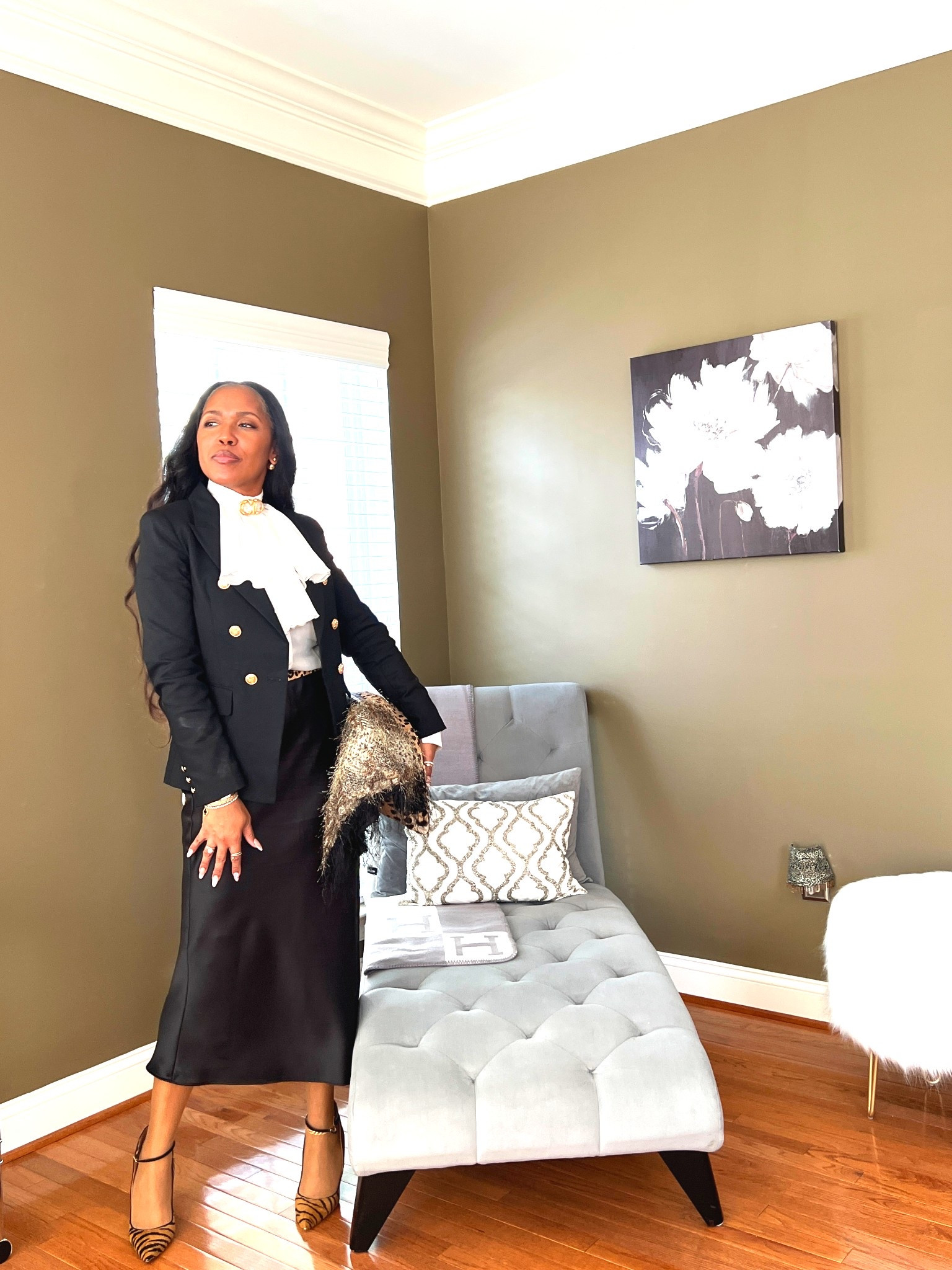 A classic duo with a pop from the wild side… #whattowearhereandthere 

#LTKBeauty #LTKStyleTip #LTKItBag