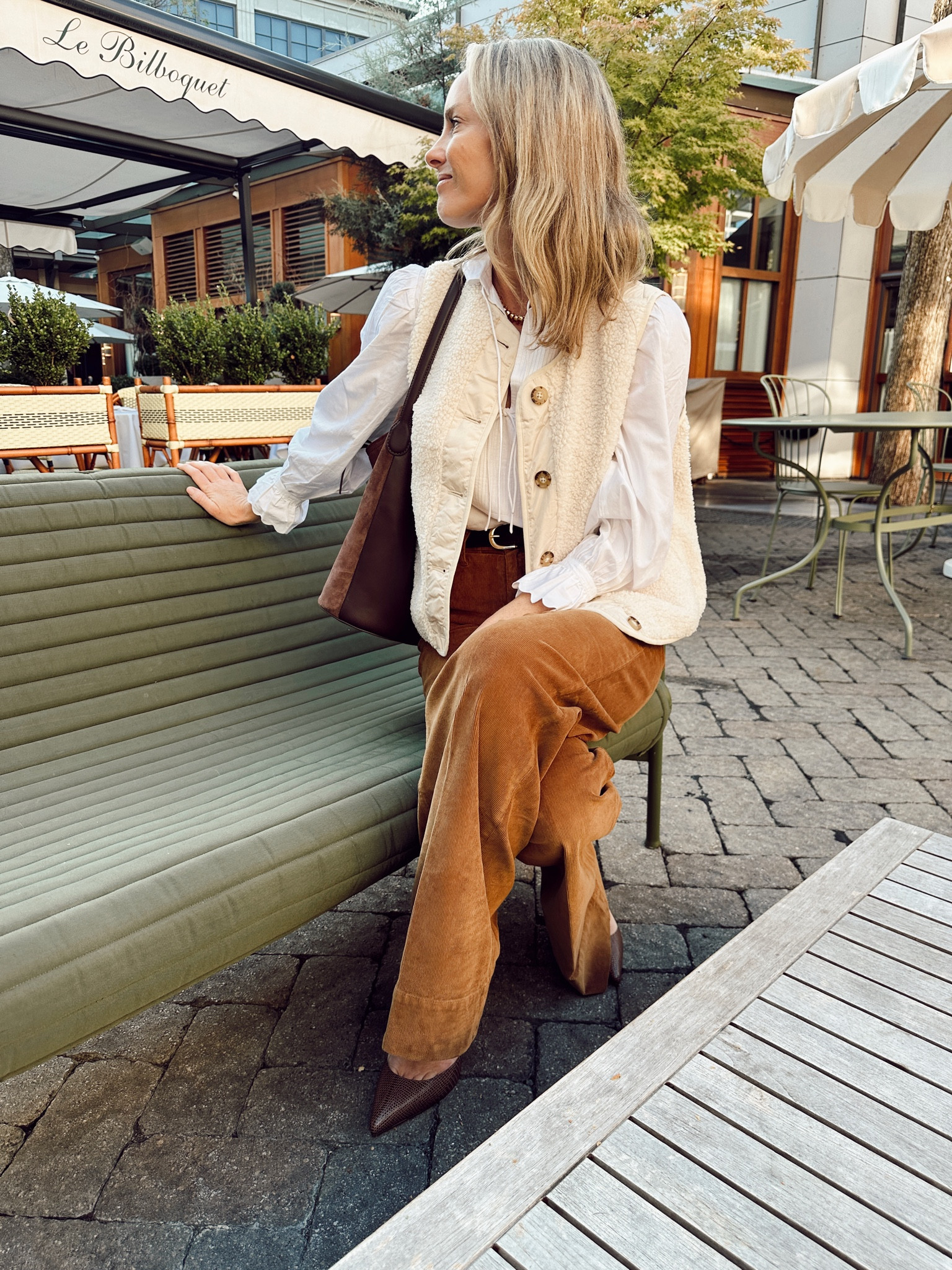 Outfit from last week sporting my new bag. @JCrew blazer and shoes