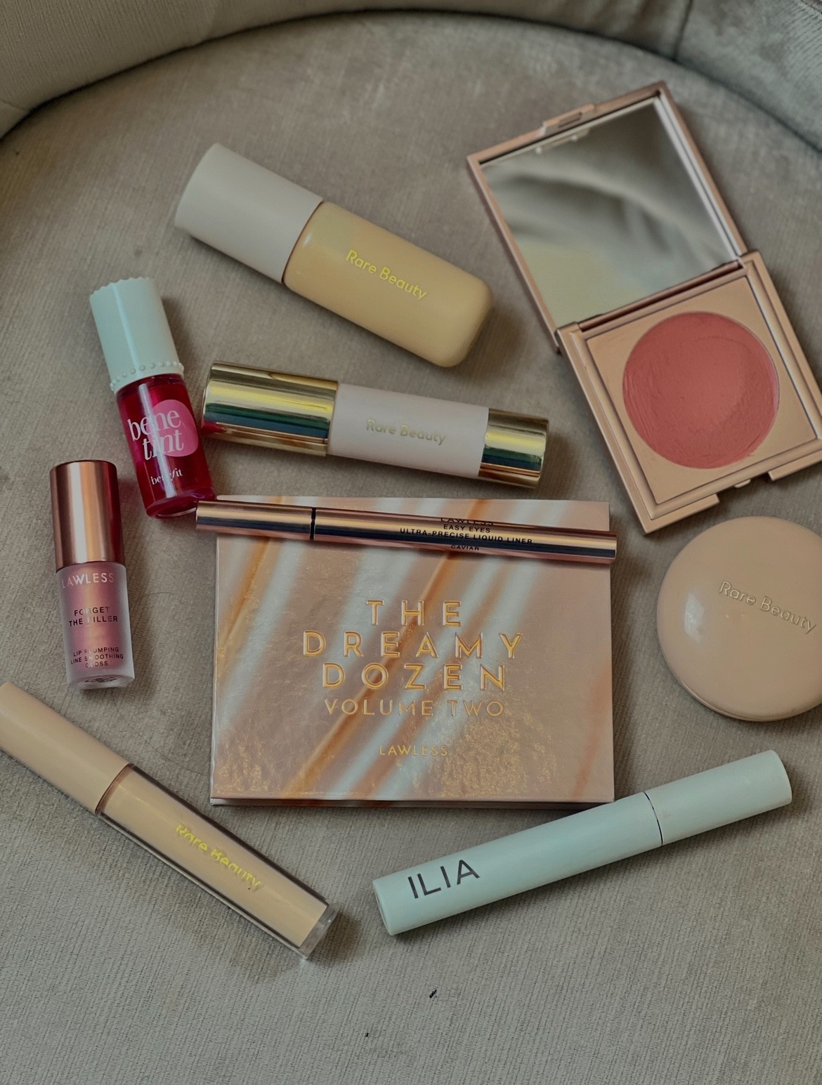 My fav neutral makeup must haves !! 


#LTKselfcare #LTKBeauty