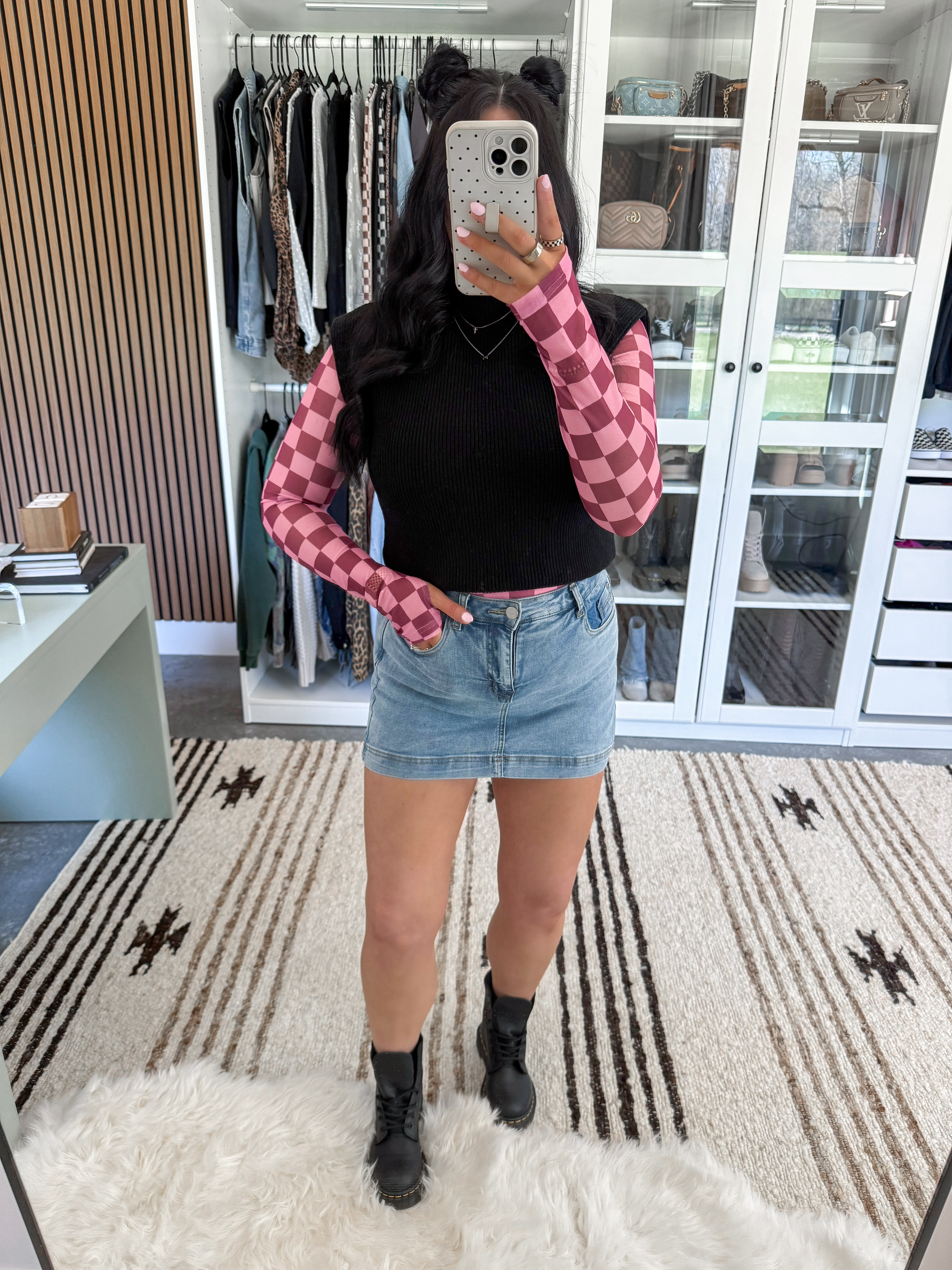 Lomon Checkered Top - small
Bralette - medium
Sweater Vest - small
Skort - small (has great stretch & did work with the bump up until early third trimester)

*My exact checkered top is sold out in some sizes, so I did link an alternative option!

 

 #LTKootd #LTKBump